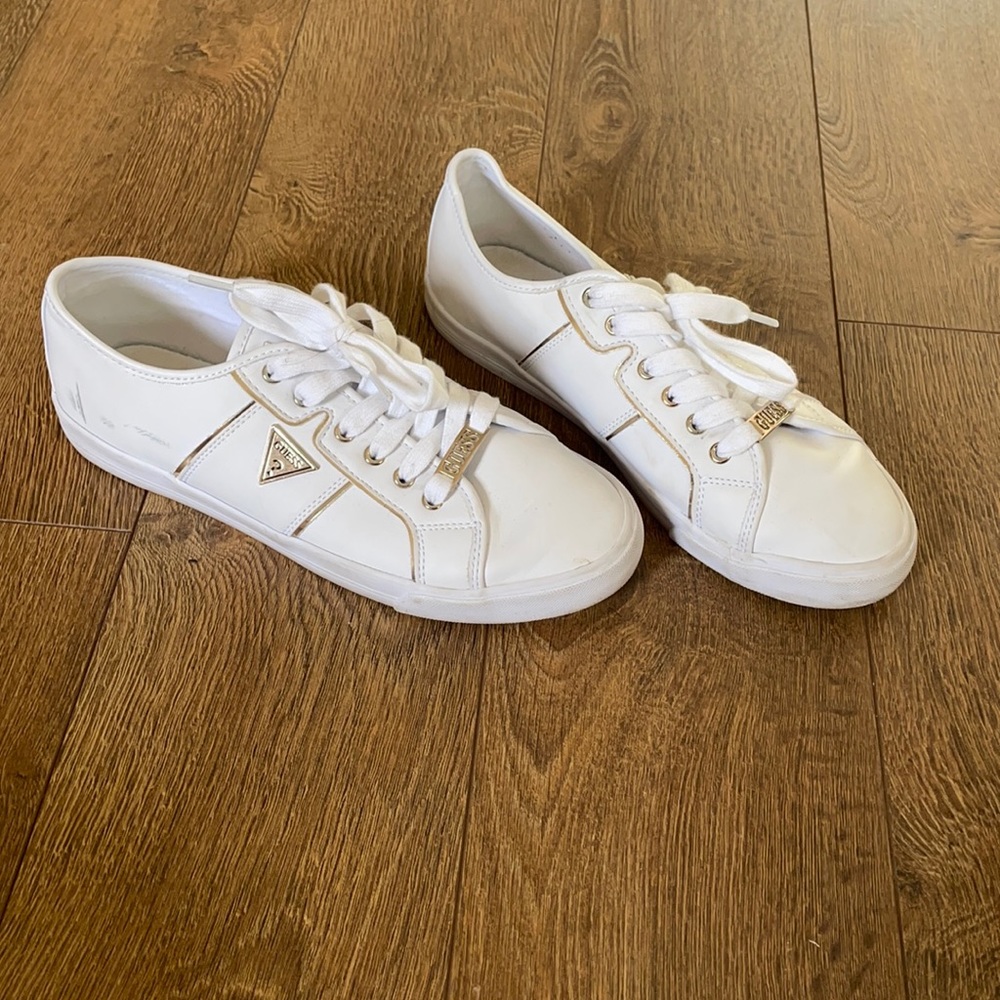Size 9.5 White and Gold Guess Sneakers